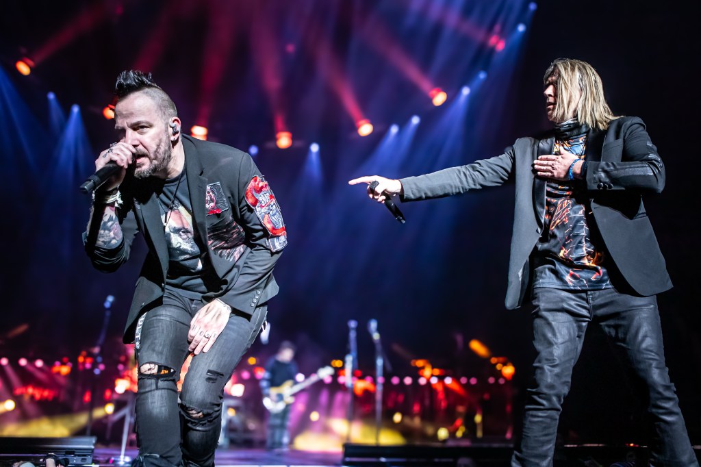 Nearly 16,000 Lose Themselves in Chaos as Three Days Grace and Friends Dominate Elmont NY’s UBS&nbsp;Arena
